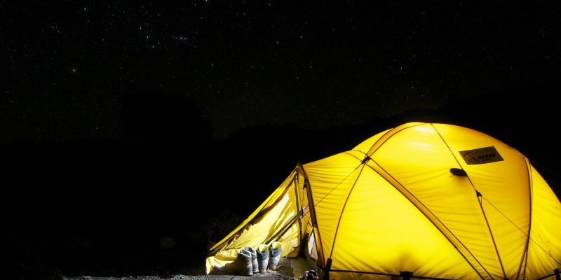 10-things-must-know-going-camping-first-time-featured